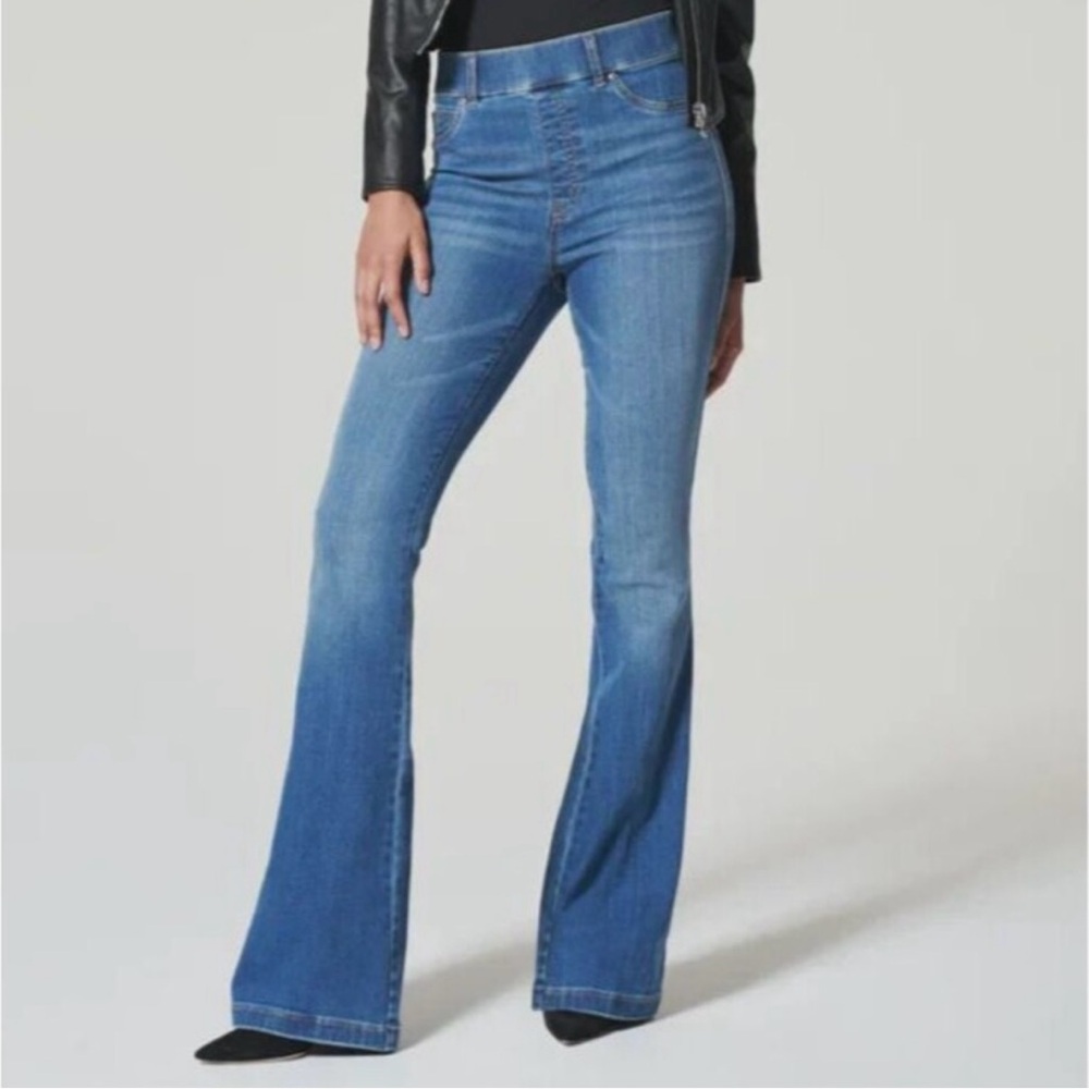 SPANX Classic Blue Flare Jeans
